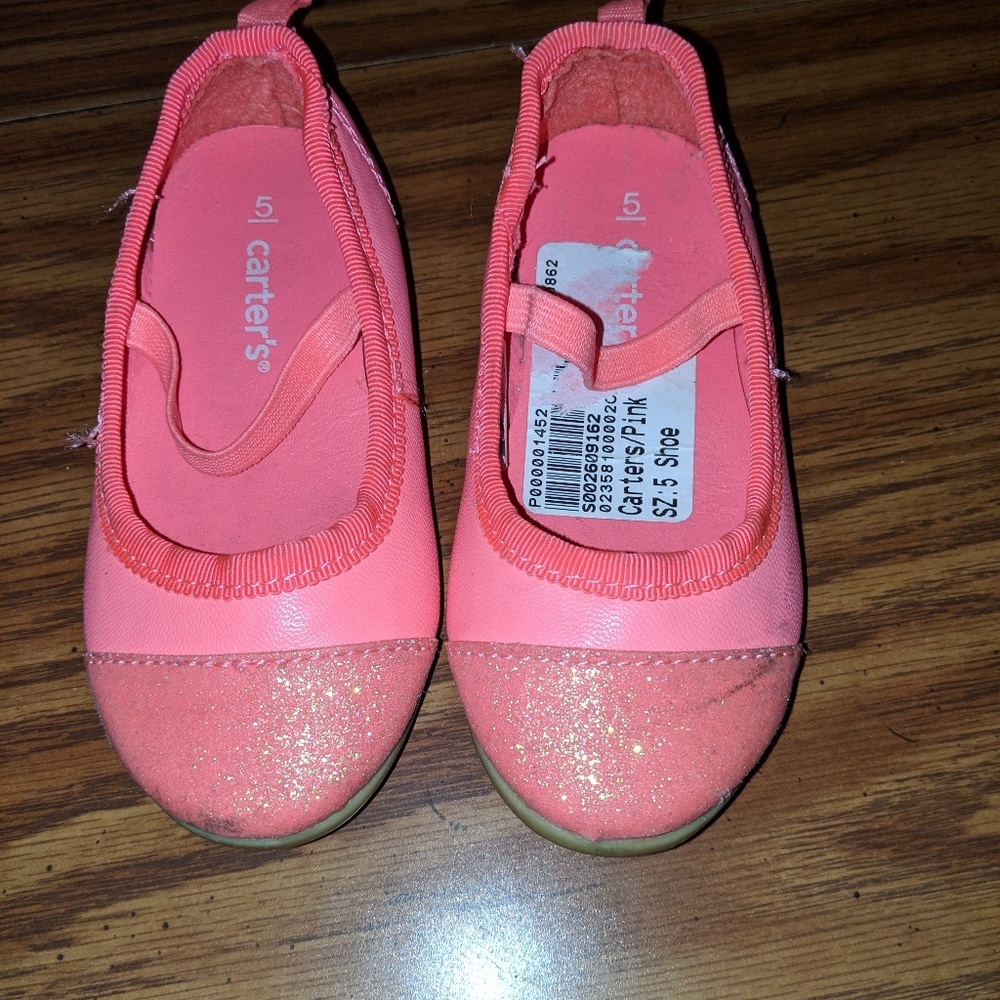 Girls hot pink slippers